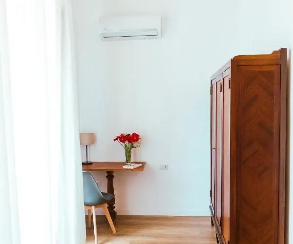 Relais Cuorenapoletano Bed & Breakfast