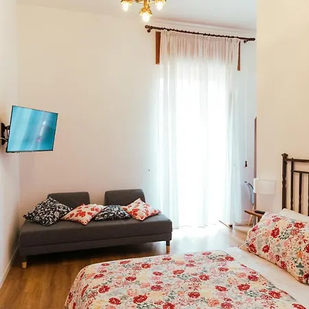 Relais Cuorenapoletano Alojamento de Acomodação e Pequeno-almoço Nápoles