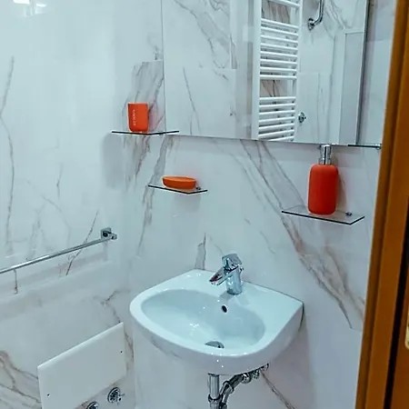 Alojamento de Acomodação e Pequeno-almoço Relais Cuorenapoletano 4*