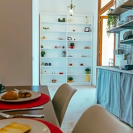 Bed & Breakfast Relais Cuorenapoletano 4*