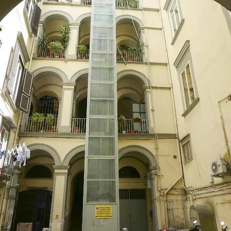 Relais Cuorenapoletano Oda ve Kahvaltı