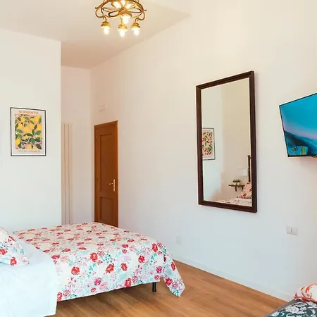 Bed & Breakfast Relais Cuorenapoletano Neapel